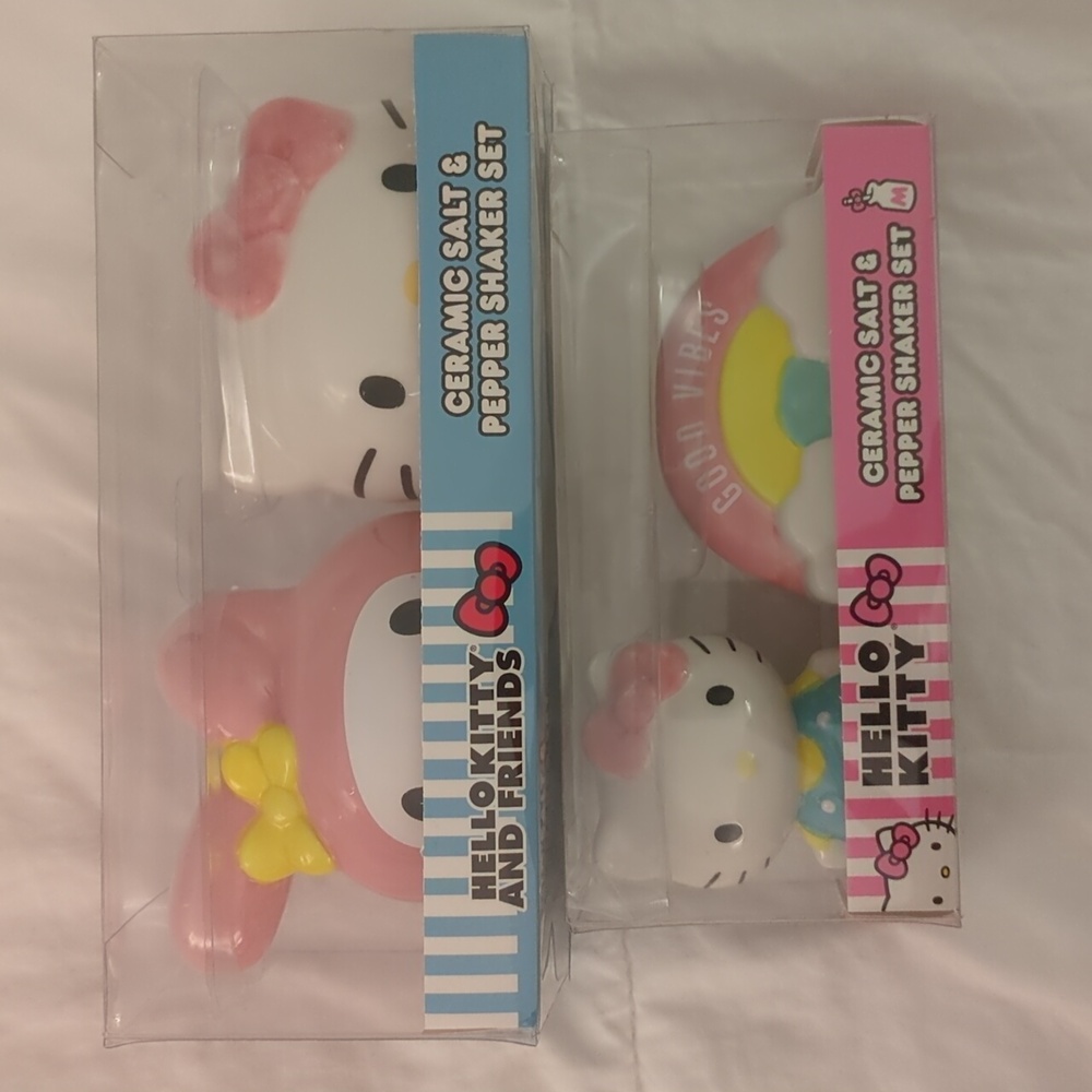 Hello Kitty And Friends Salt & Pepper Shaker Set
